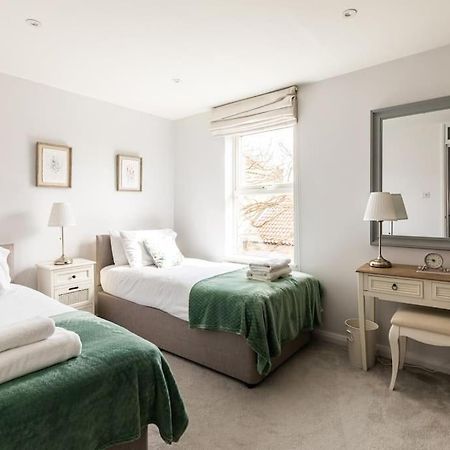 Premium Central House W Parking - Walk Everywhere Bath Exterior photo