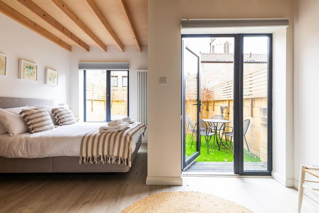Premium Central House W Parking - Walk Everywhere Bath Exterior photo